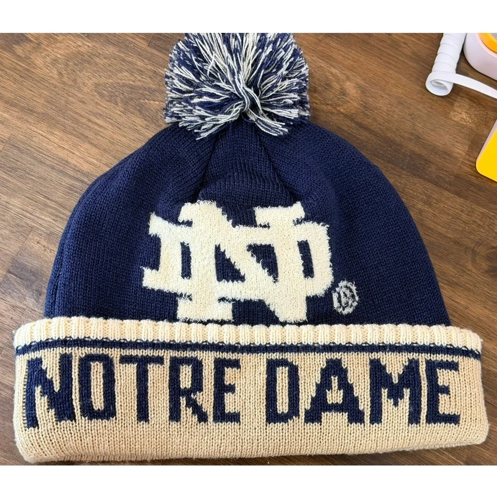 Adidas Originals Notre Dame Fighting Irish Beanie Hat Navy Blue Pom Knit Cap